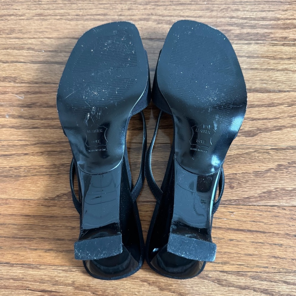 Stuart Weitzman Frenchie Black Crepe heels - Picture 6 of 10